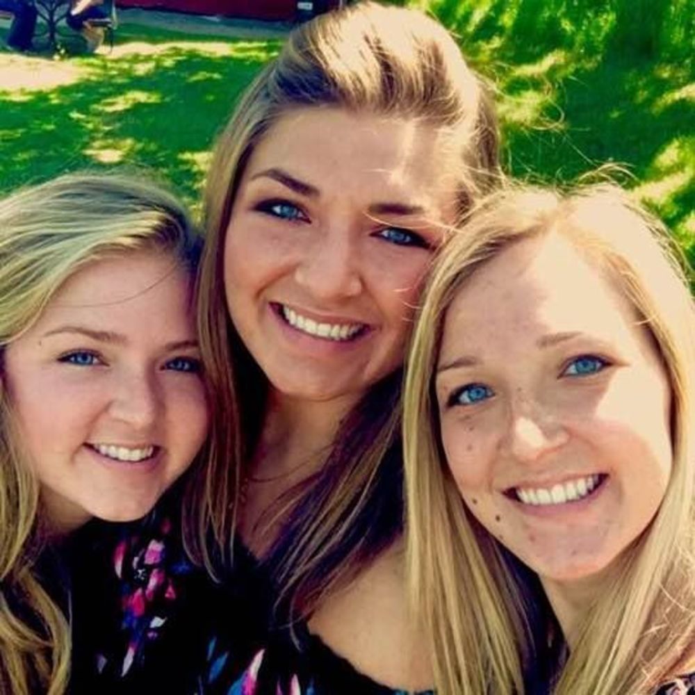 Meet your Posher, Molly